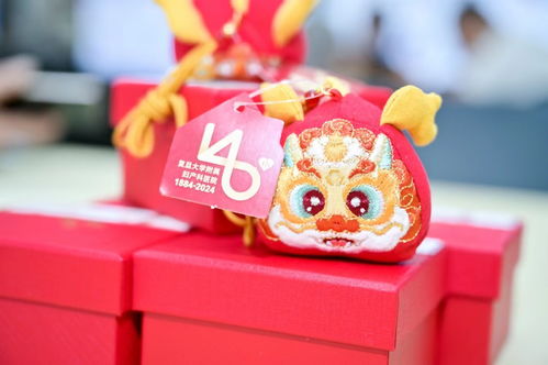 端午制香囊,上海一醫(yī)院首發(fā)140周年院慶文創(chuàng)產(chǎn)品