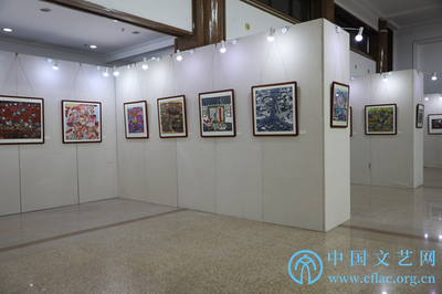 &ldquo;壯麗70年&middot;闊步新時(shí)代&rdquo;全國(guó)農(nóng)民畫創(chuàng)作展巡展在京開幕